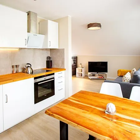 Modernes In Stadtnaehe *