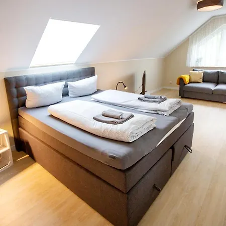 Modernes In Stadtnaehe * Wurtzburgo