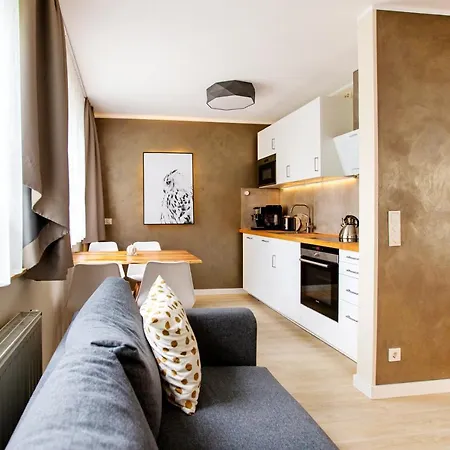 Modernes In Stadtnaehe * Würzburg