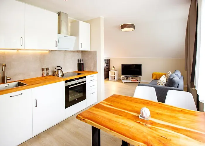 Modernes In Stadtnaehe *